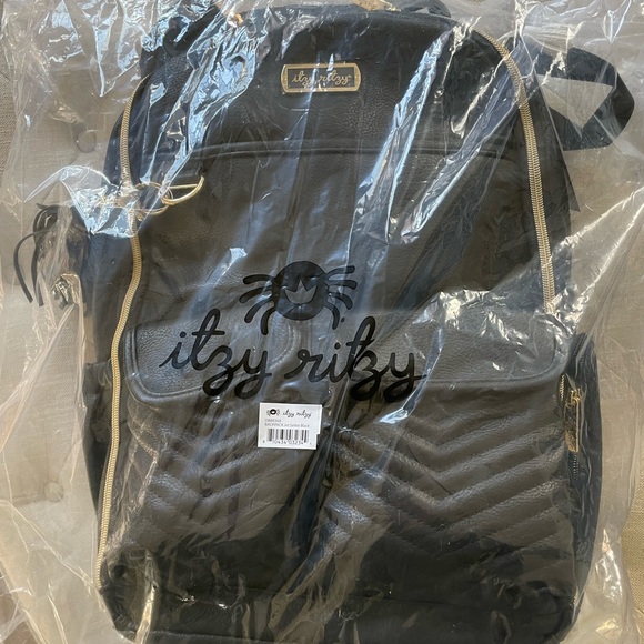 NEW Itzy Ritzy Diaper Bag - Picture 2 of 11